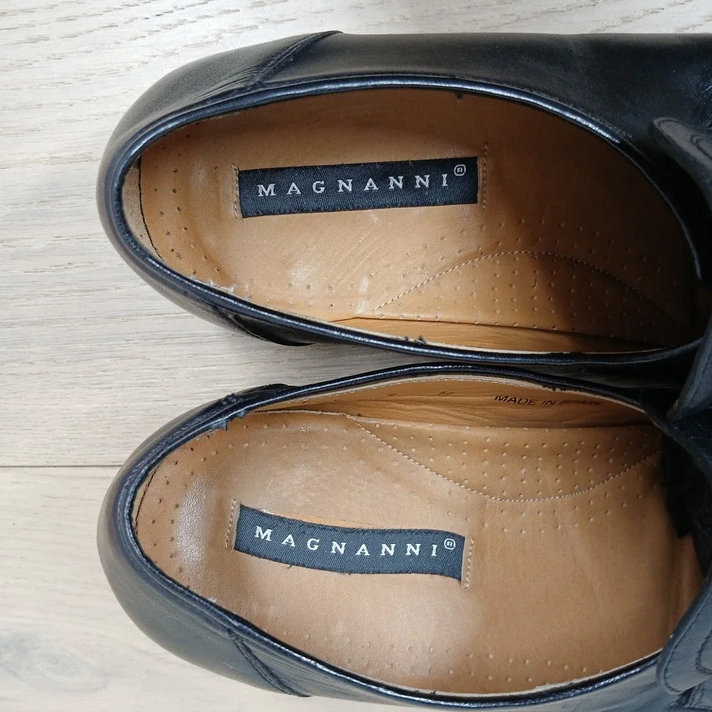 Magnanni Tassel Loafers Mens 9M Black Leather Dress Office Business Casual